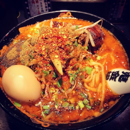 特製カラシビ味噌ラーメン カラ鬼マシ・シビ鬼マシ