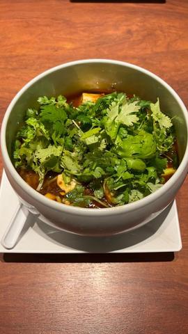 パクチー麻婆豆腐麺 唐辛子3つ
