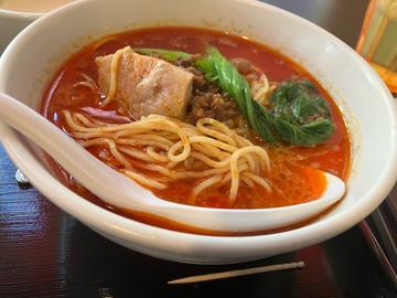 担々麺(四辛)