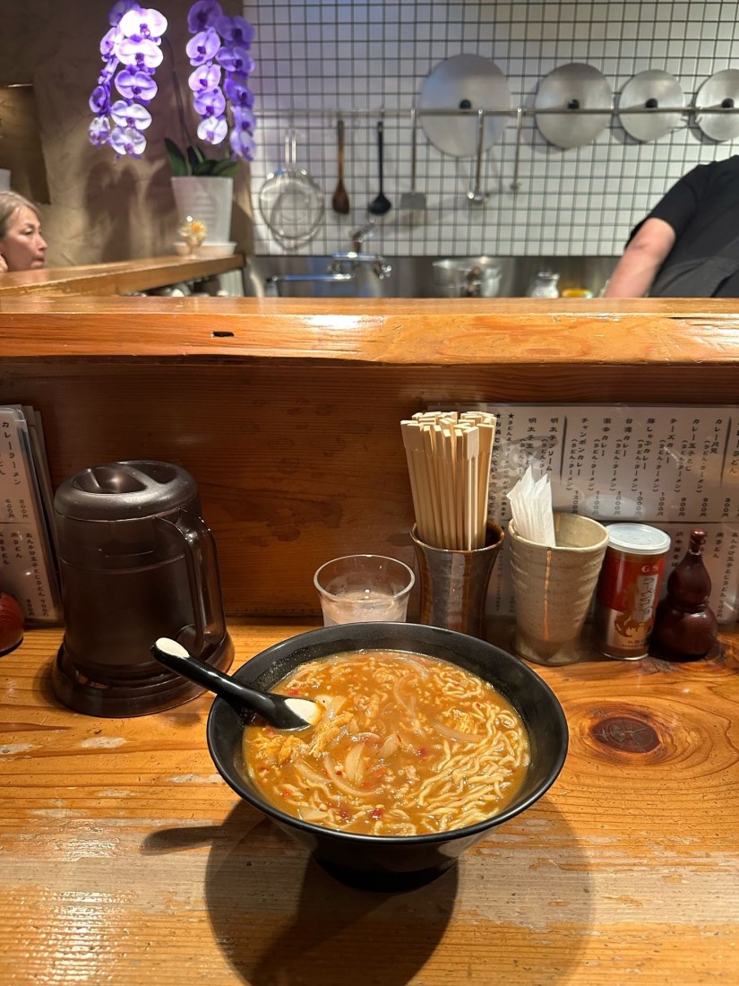 激辛カレーラーメン