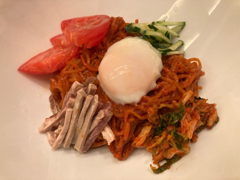 ビビン麺