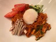 ビビン麺