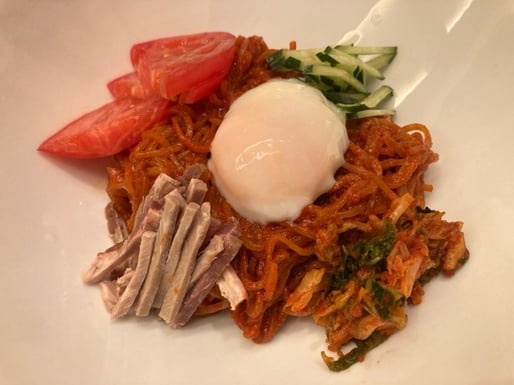 ビビン麺