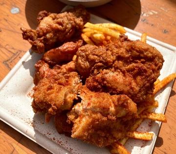 チキンとスパイシーポテト 激辛 激辛