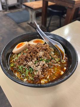 特製酸辣湯麺