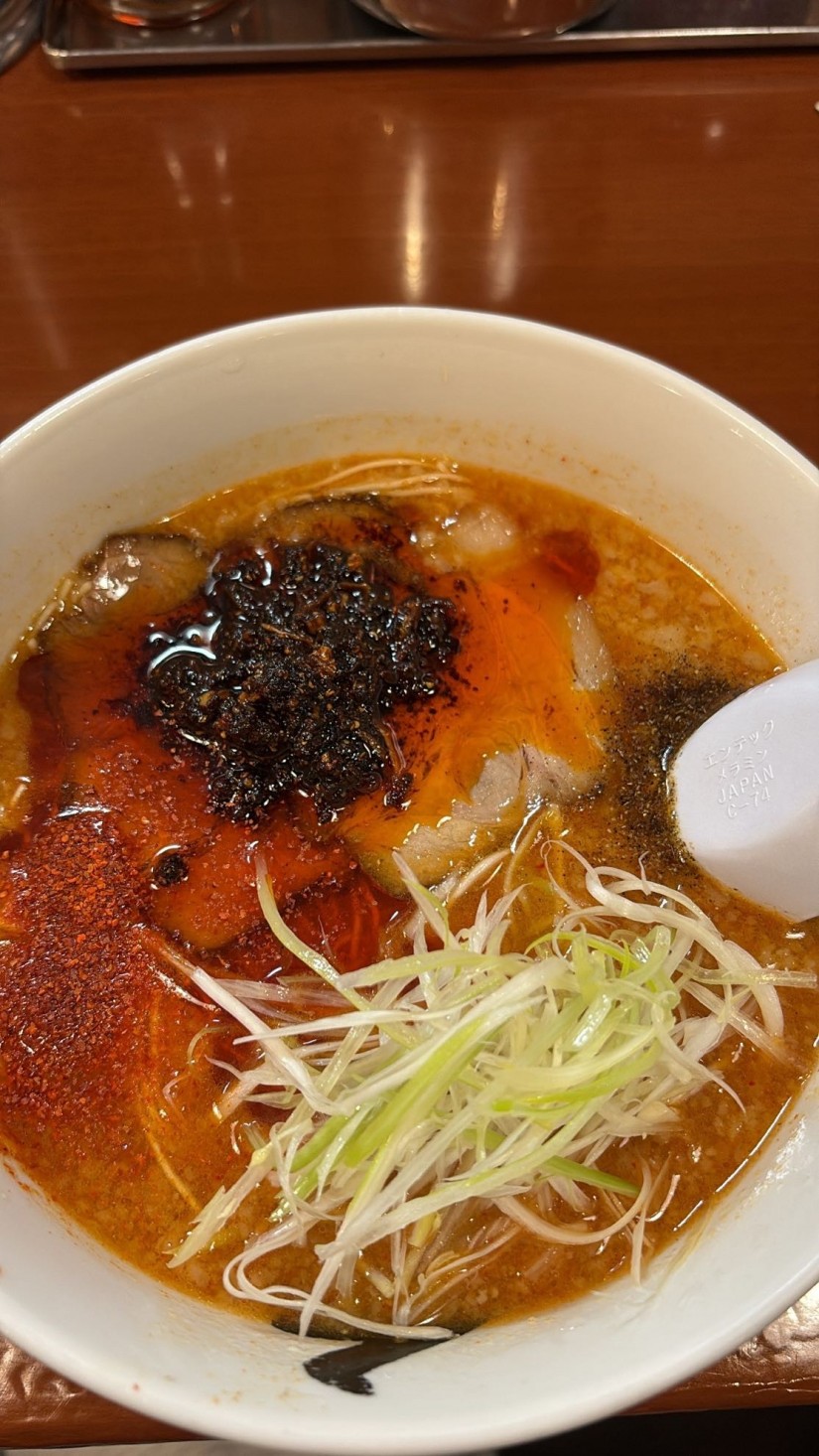 シビ辛麻辣ラーメン