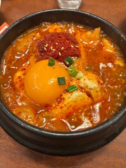 ホルモンスンドゥブ  大辛