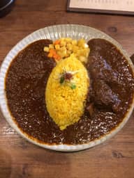 チキンマサラx牡蠣ココナッツ ２種あいがけ