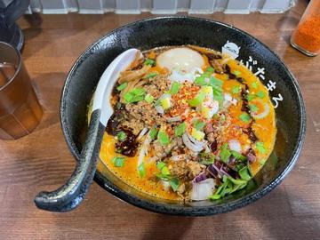 坦々麺 辛さ痺れ多め