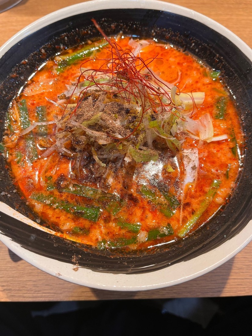 牛骨白湯炎 辛いの好きな人限定