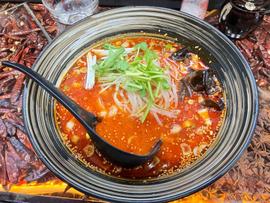 刀削麺 麻辣 激辛