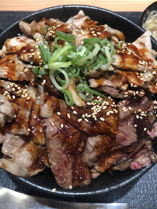 大劇場丼 にんにく激辛