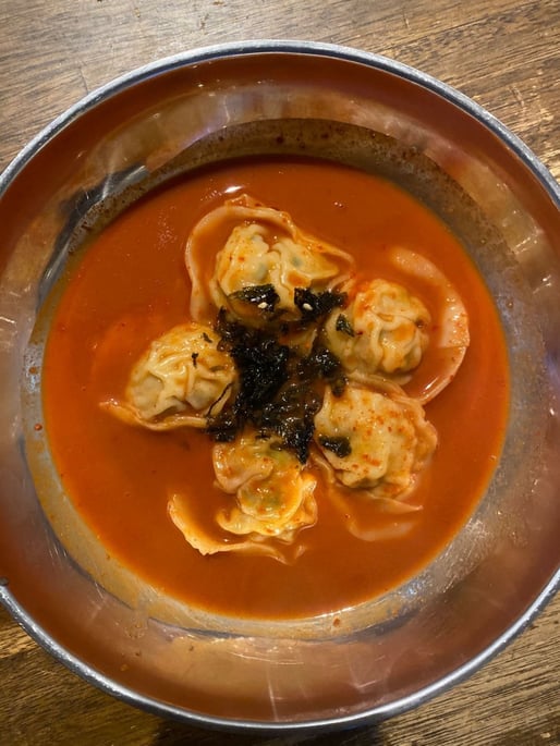 激辛マンドゥ プッコチマーク