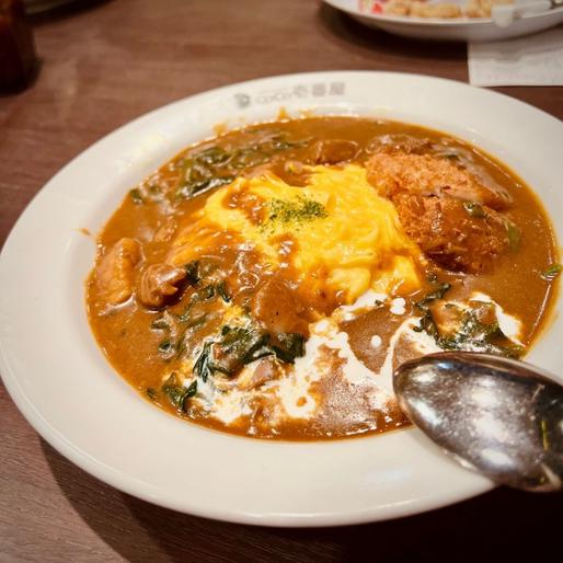 オムカレー ビーフ3辛