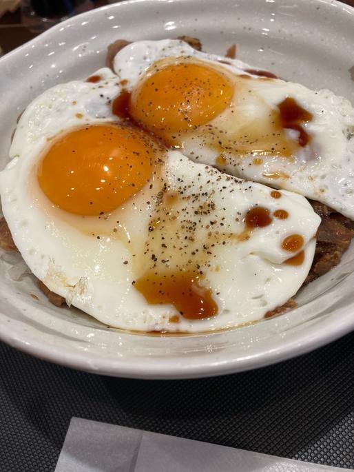 今治辛玉焼豚玉子飯