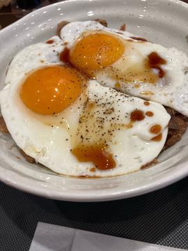 今治辛玉焼豚玉子飯