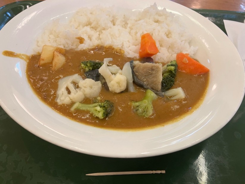 ごろごろ温野菜カレー(辛口)
