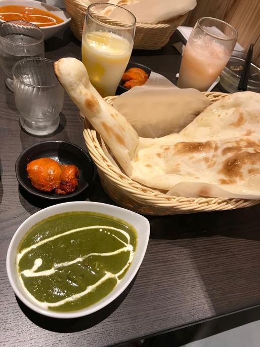 シーフードカレー(ほうれん草カレーベース) 中辛