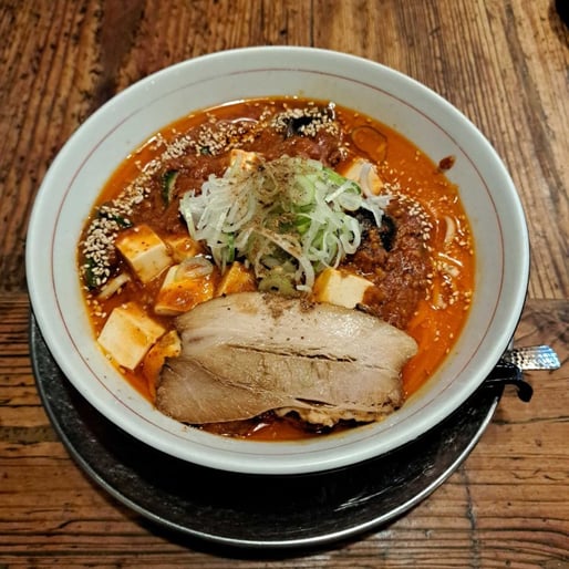 旨辛麻婆麺 旨辛