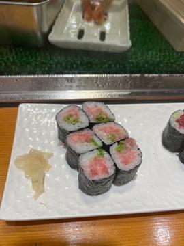 根性巻  (青とうがらし・中落ち・サンチュみそ)