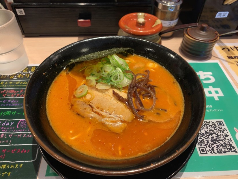 赤とんこつラーメン 10辛