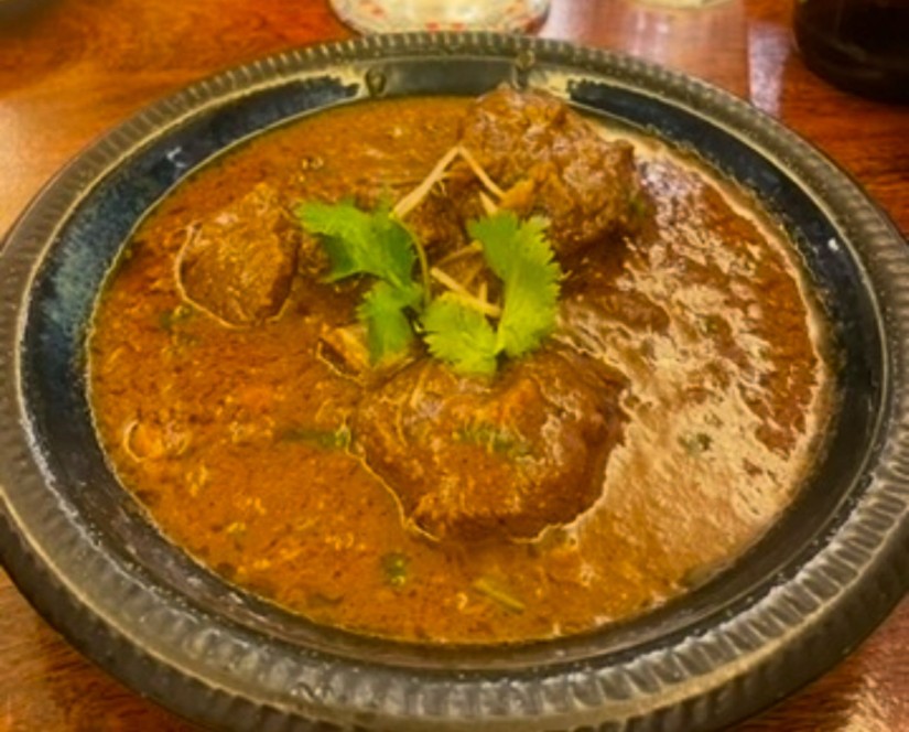 骨付きラム肉のカレーローガンジョシュ ★★中辛