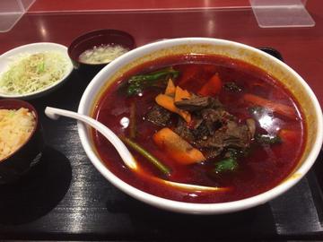 牛肉ラーメン