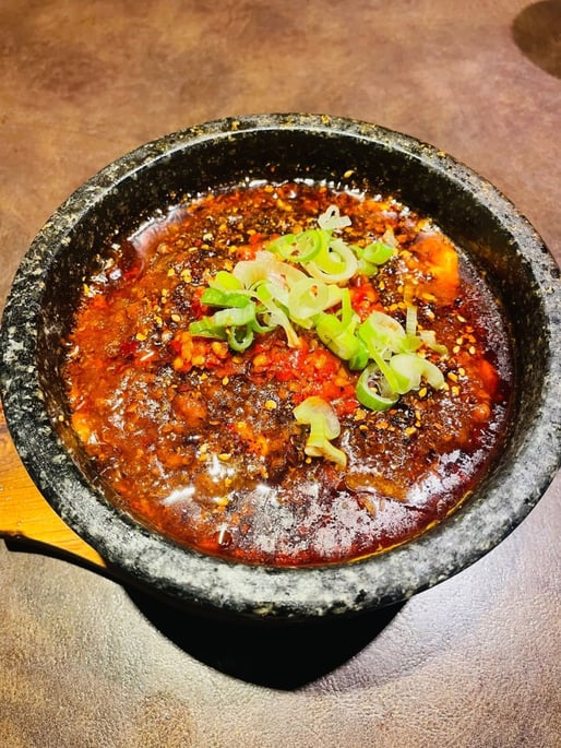 元祖頂点石焼麻婆豆腐 中辛