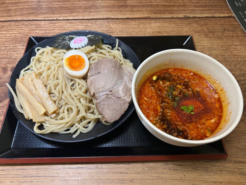 辛いとんこつマー油つけ麺