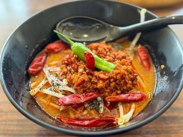極辛唐辛子の坦々うどん 発汗サウナー Ver