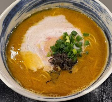 カレー豚骨ラーメン
