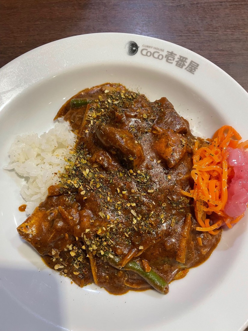 SABAとごぼうのスパイスカレー  10辛