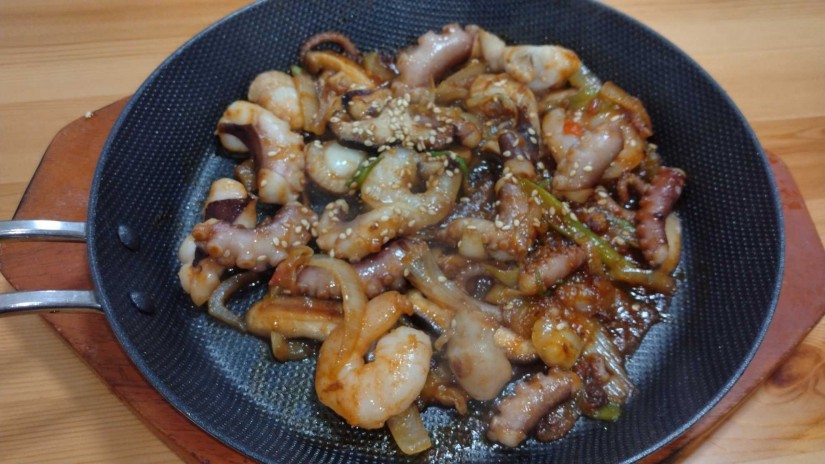 手長ダコの辛味炒め 辛め