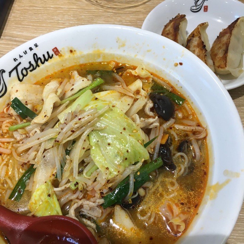 野菜たっぷり赤たんめん