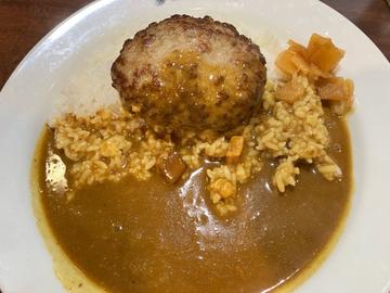 阿蘇とり宮のあか牛ハンバーグカレー