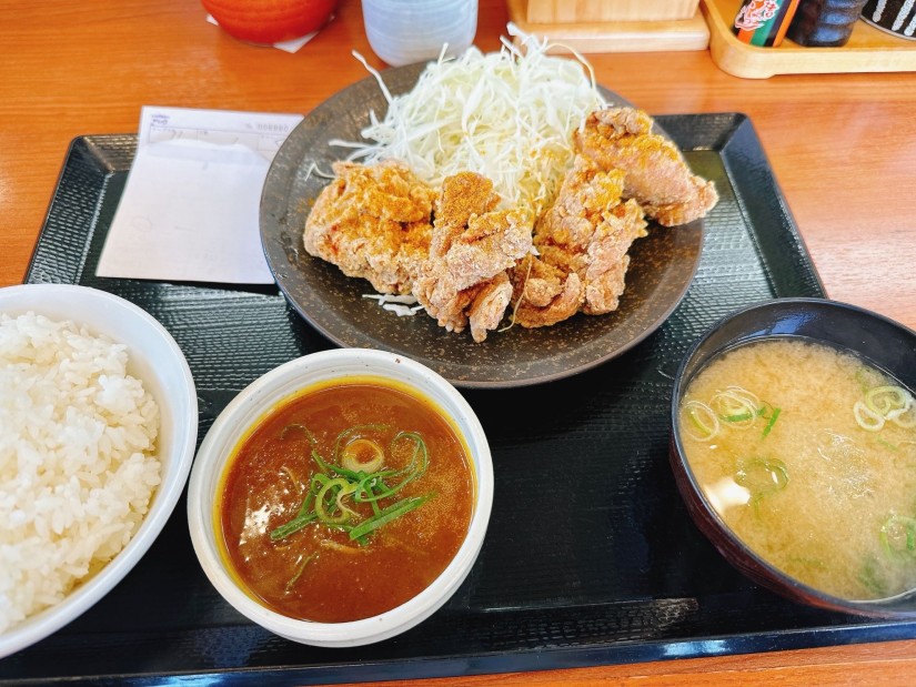 出汁カレー唐揚げ定食