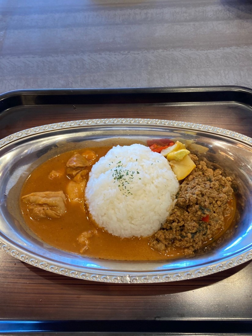 ダブルカレーライス
