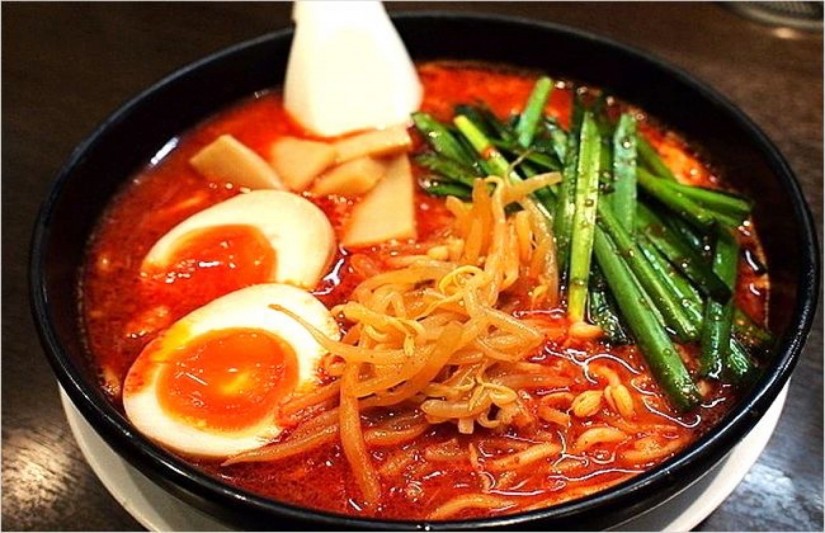 旨辛ラーメン 4番