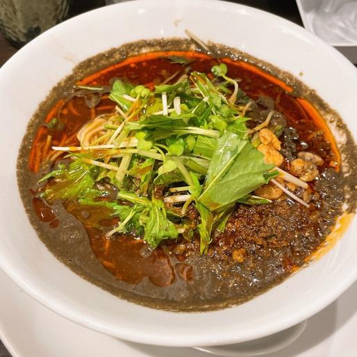 黒胡麻坦々麺 5辛