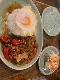 赤ガパオ 🌶🌶🌶🌶🌶