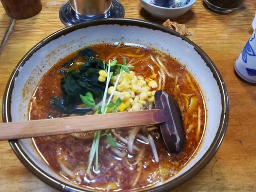 背脂チャッチャ  爆発 爆発