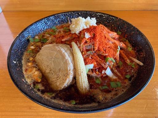 蠍ラーメン 辛さ:鬼増し(+100円)、シビレ:鬼シビ(+100)