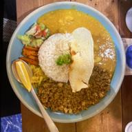 二種盛り　ポークキーマとサツマイモ 2辛