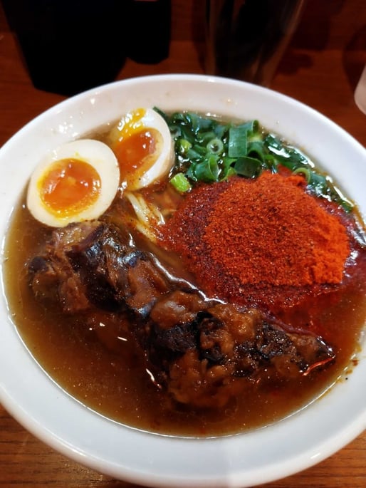 シン肉そば・塩 10辛