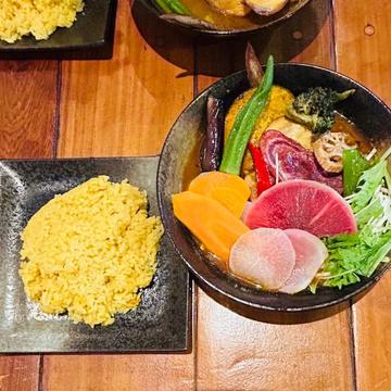 骨付きチキン 16品目野菜のスープカレー 30辛