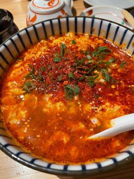 辛麺ハーフ 辛さ3 ニンニクふつう