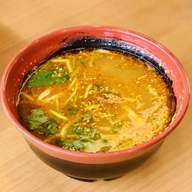 胡麻香る担々麺