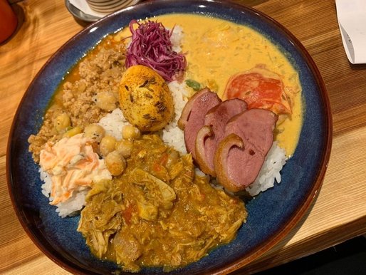 3種あいがけカレー