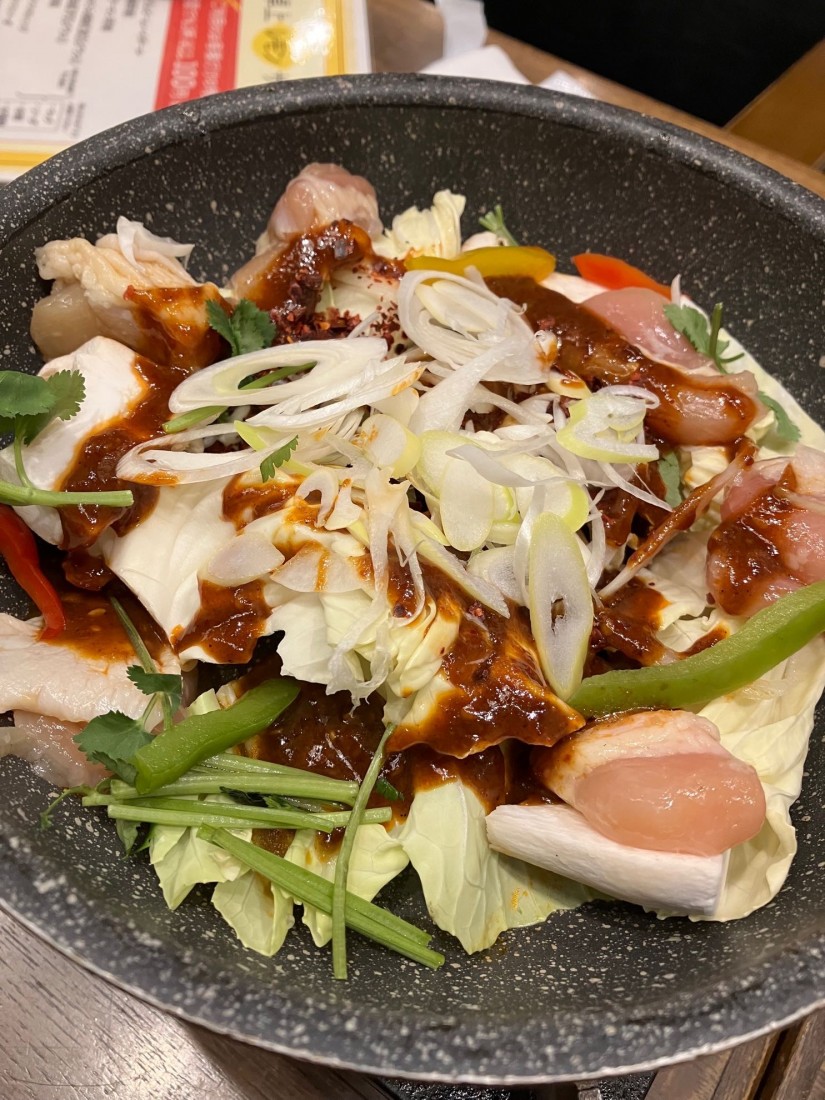 しび辛！ 汁なし火鍋 麻辣シャングォ