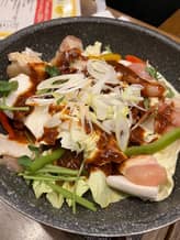 しび辛！ 汁なし火鍋 麻辣シャングォ